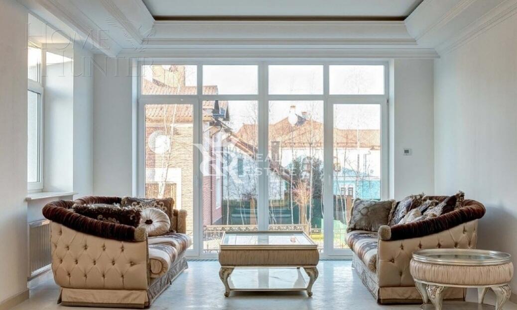 2-этажный коттедж 330 м² с отделкой