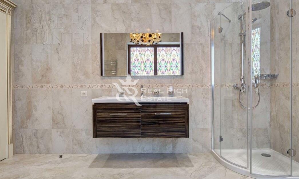 2-этажный коттедж 500 м² с отделкой