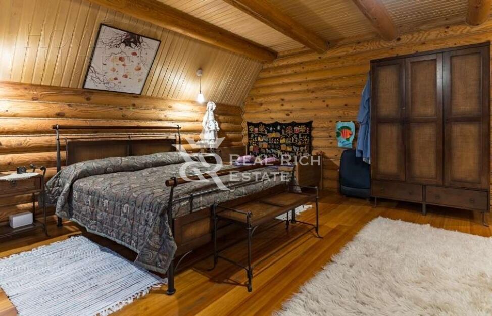 3-этажный коттедж 700 м² с отделкой