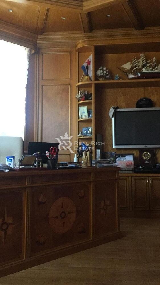 2-этажный коттедж 690 м² с отделкой