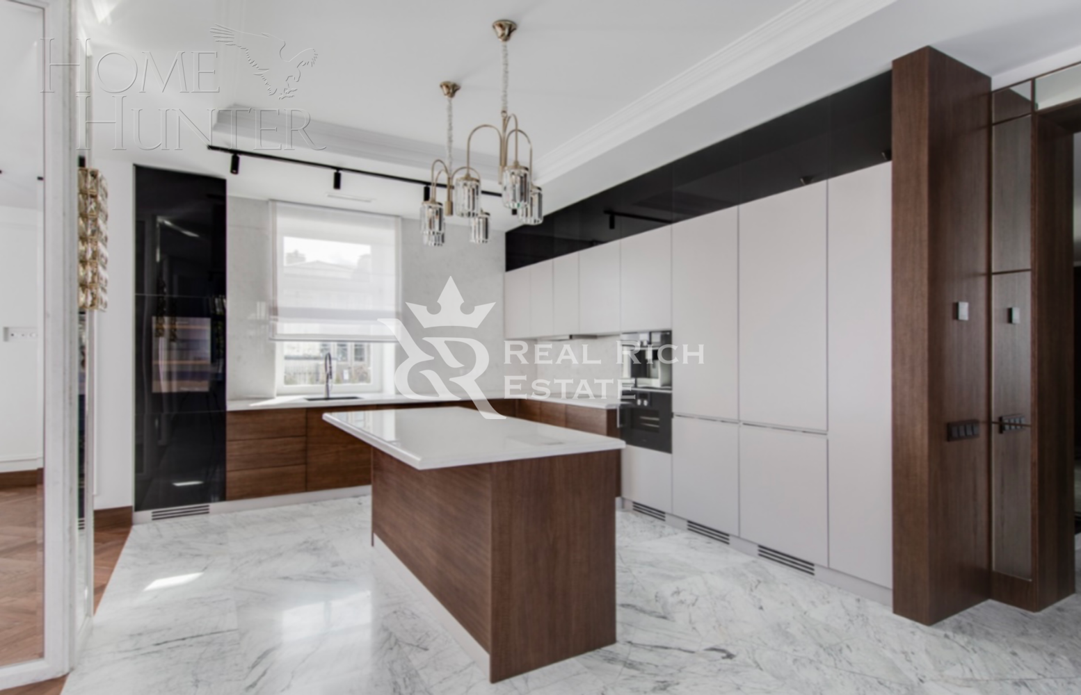 2-этажный коттедж 500 м² с отделкой