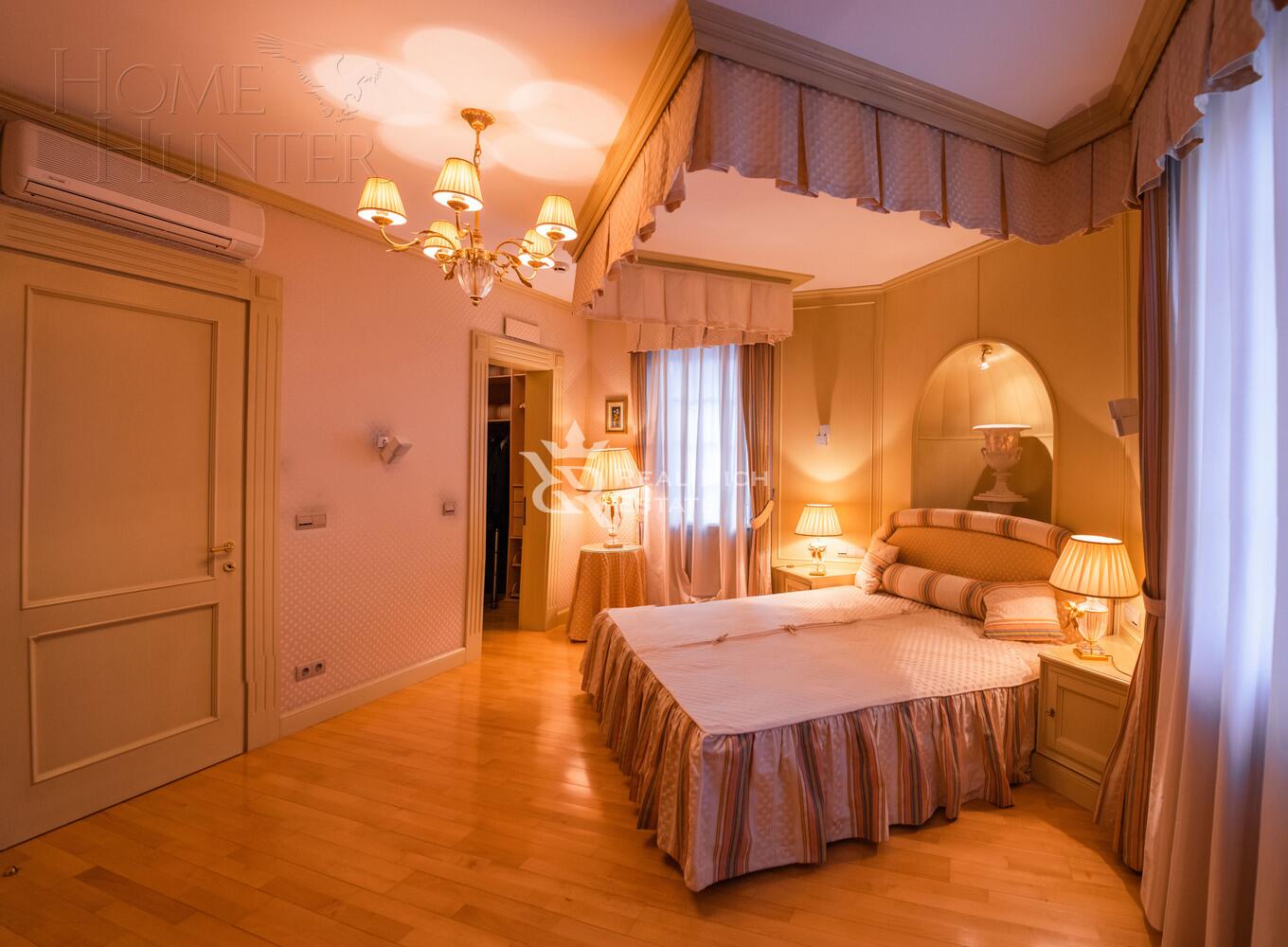 2-этажный коттедж 600 м² с отделкой