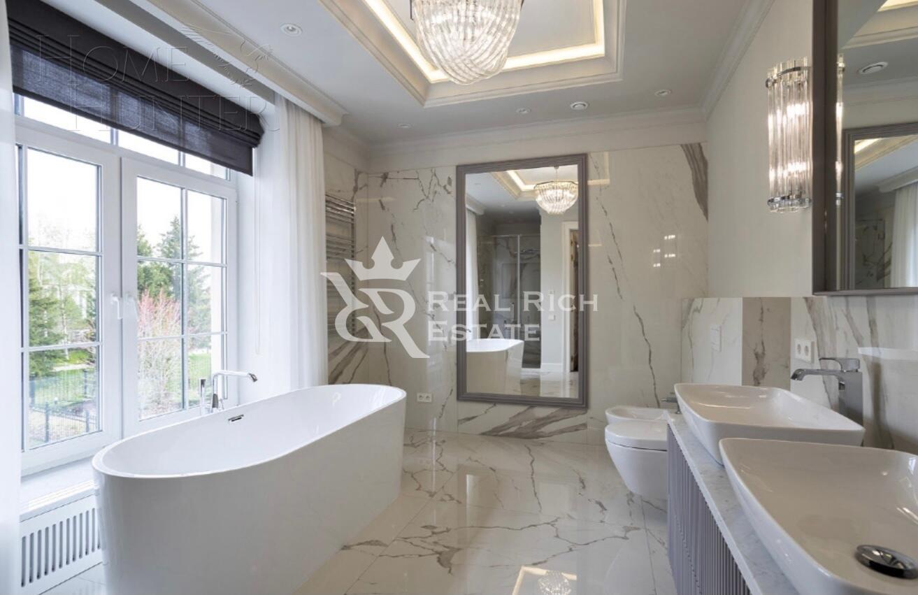 2-этажный коттедж 420 м² с отделкой