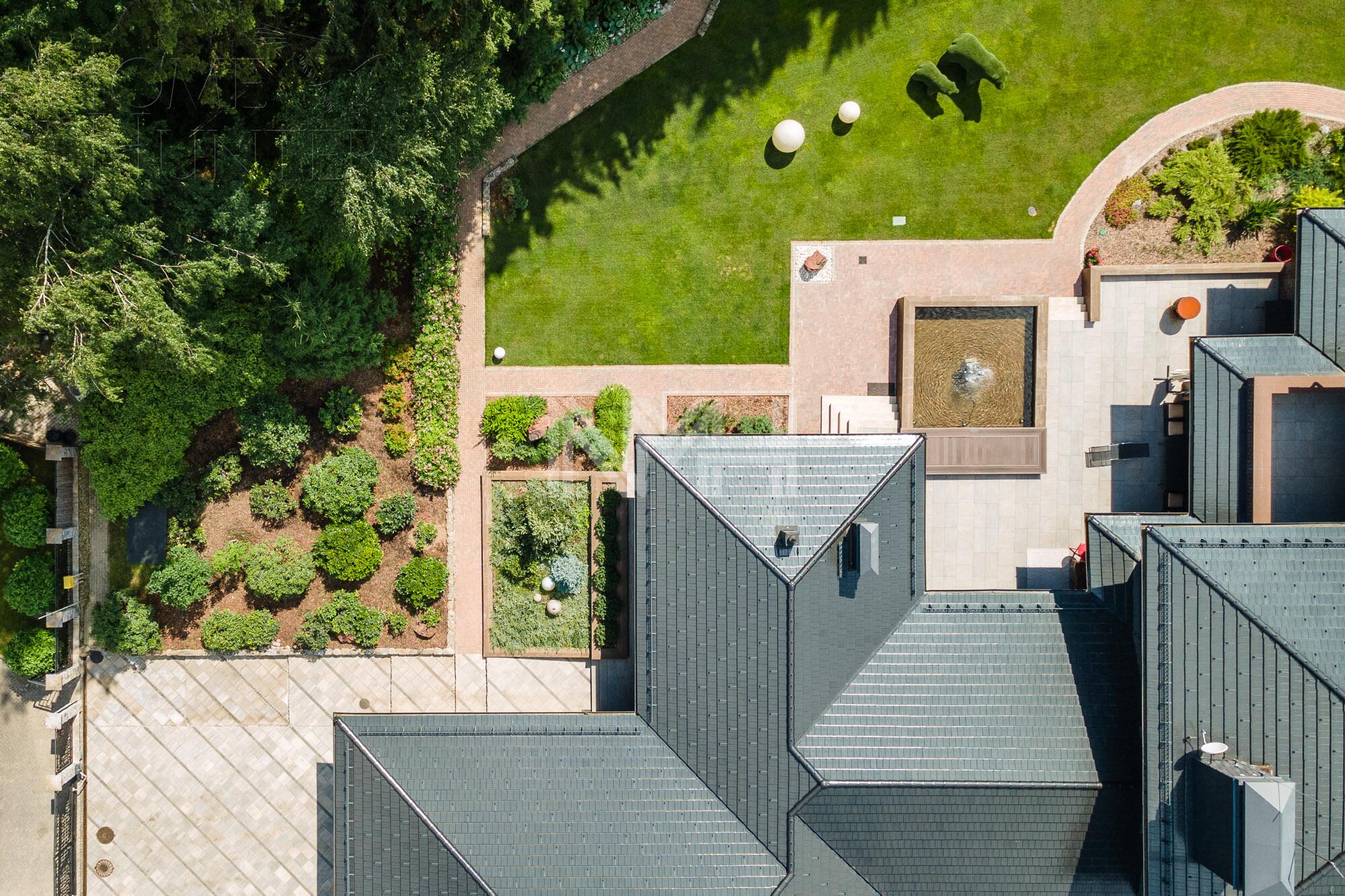 2-этажный коттедж 655 м² с отделкой