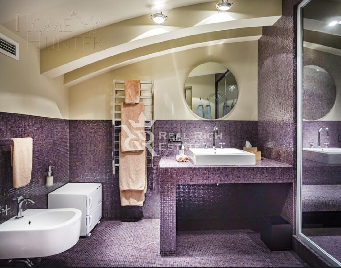 2-этажный коттедж 1 200 м² с отделкой