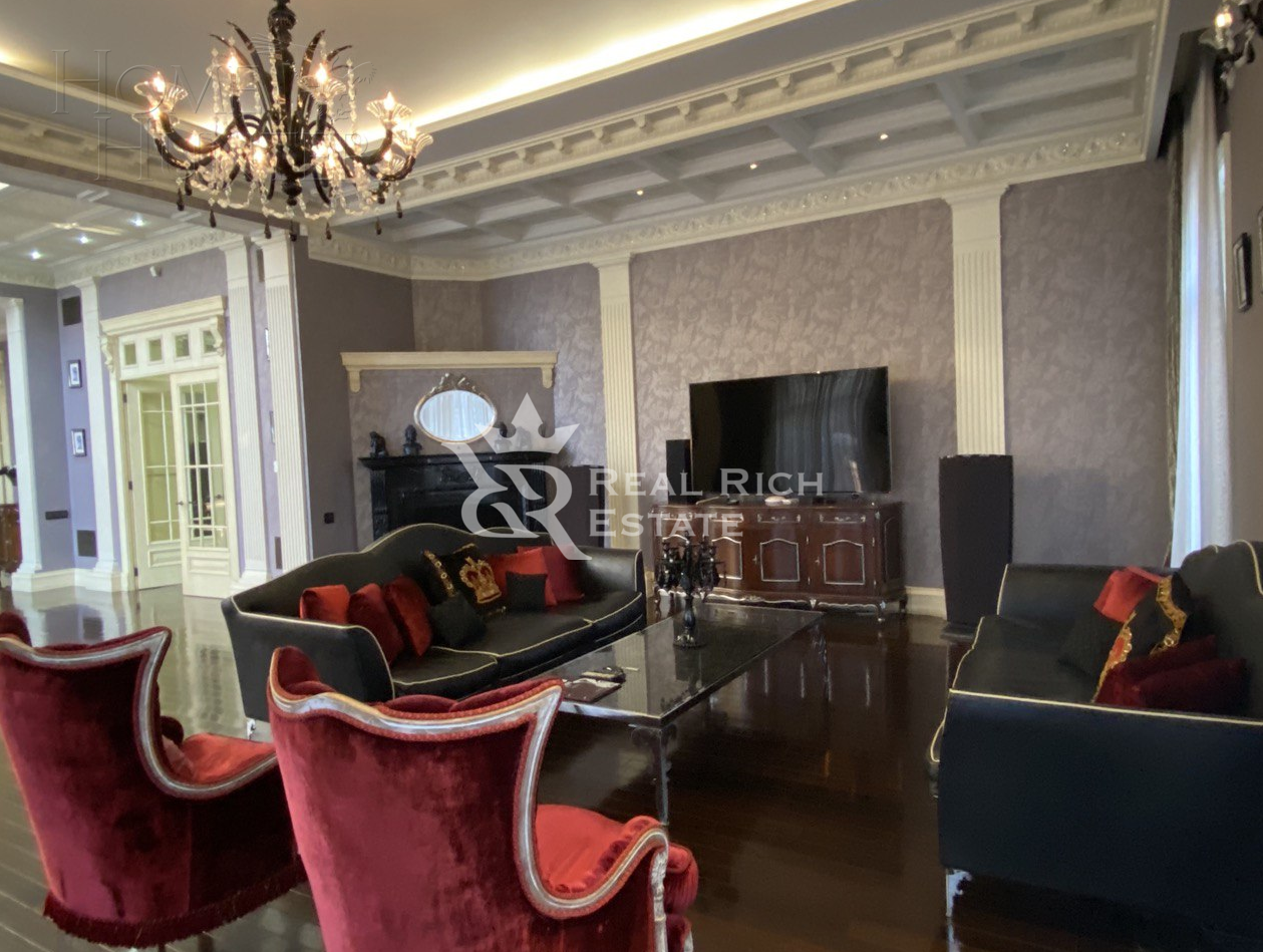 2-этажный коттедж 1 360 м² с отделкой