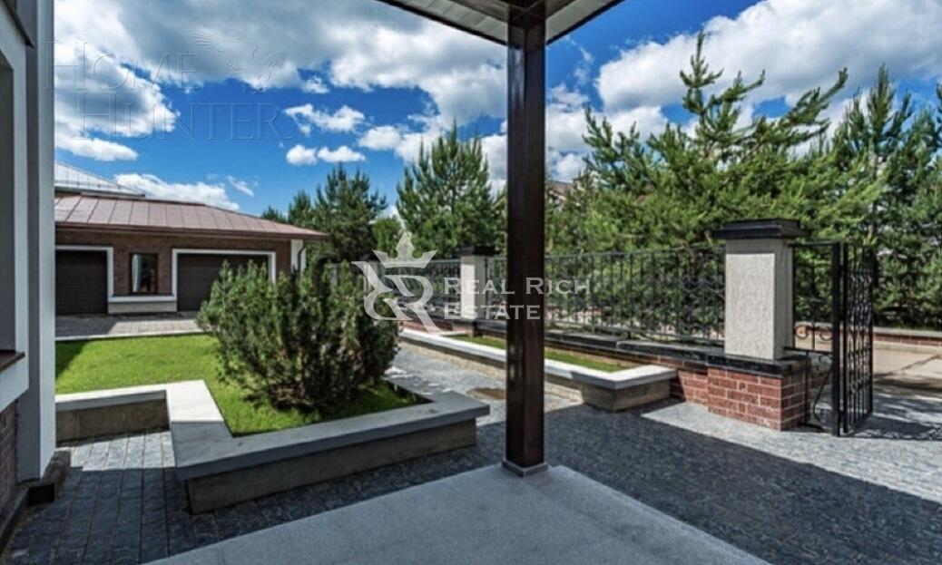 2-этажный коттедж 970 м² с отделкой