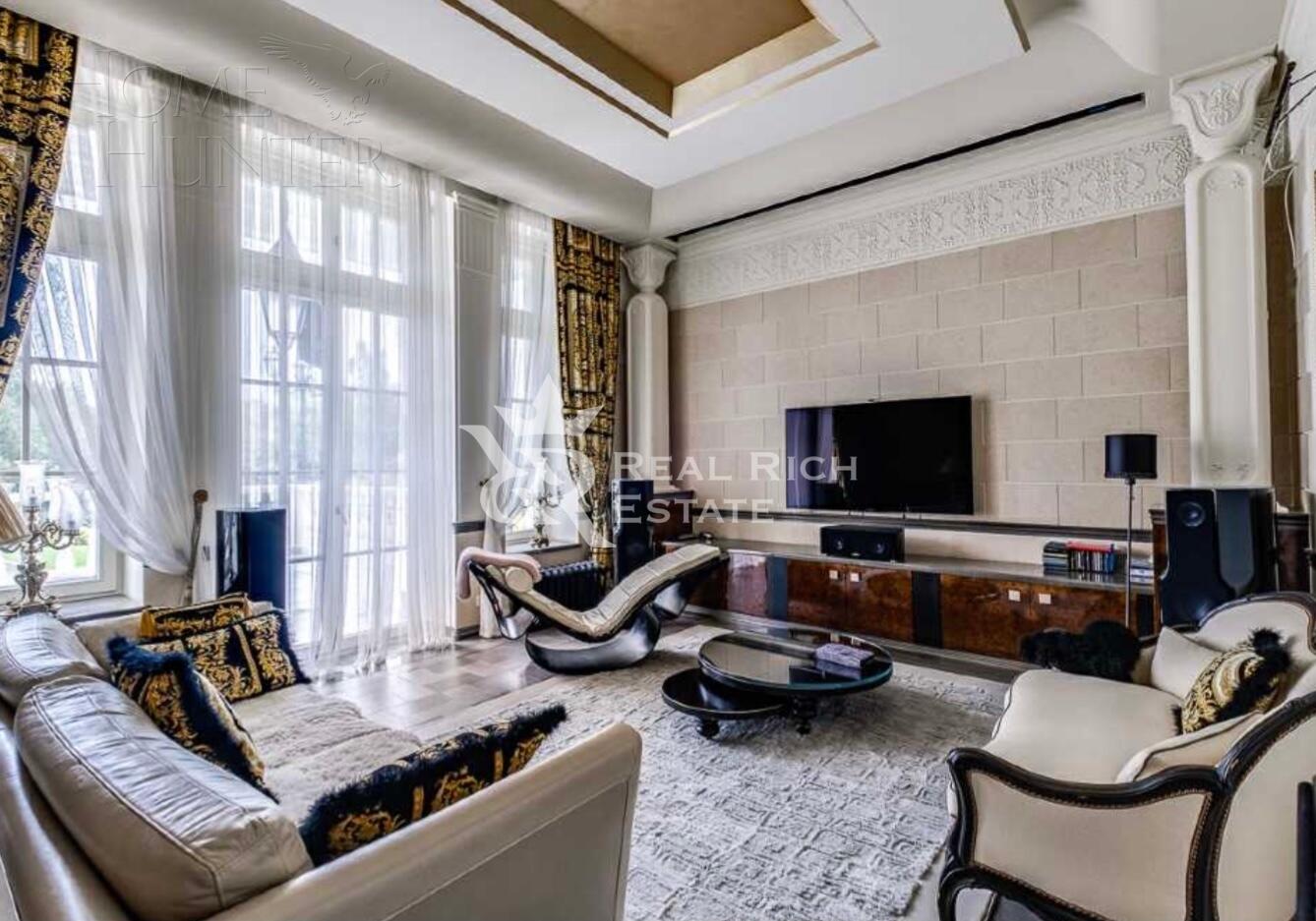 2-этажный коттедж 980 м² с отделкой