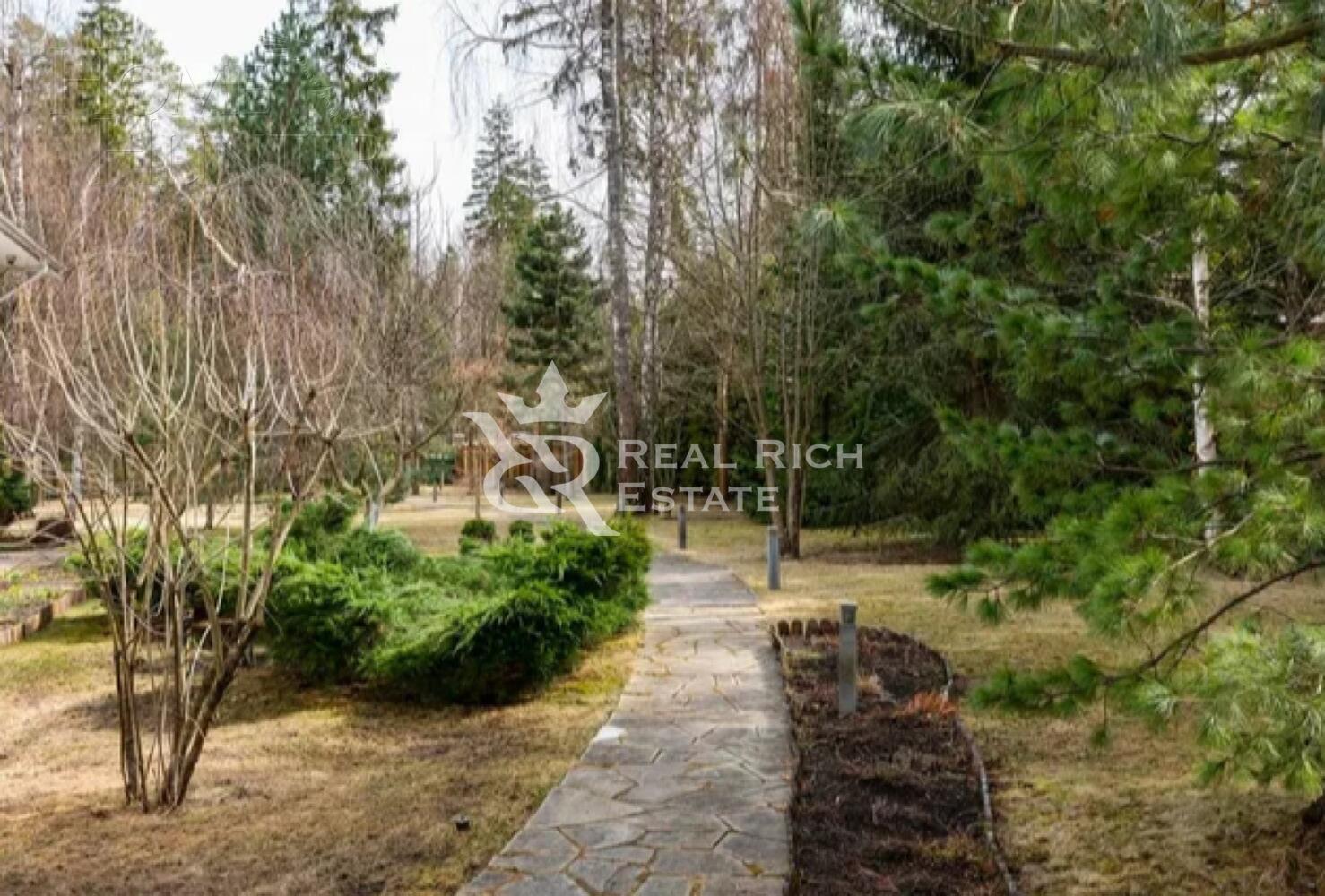 2-этажный коттедж 860 м² с отделкой