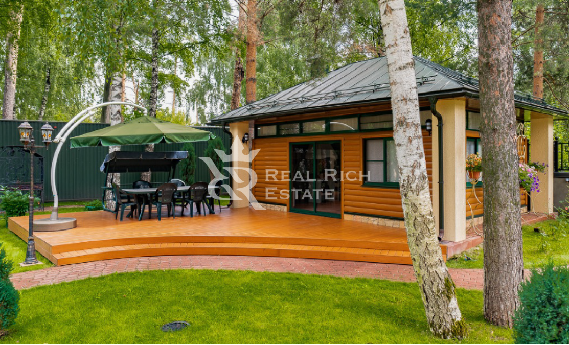 2-этажный коттедж 465 м² с отделкой