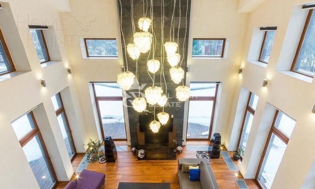 2-этажный коттедж 900 м² с отделкой