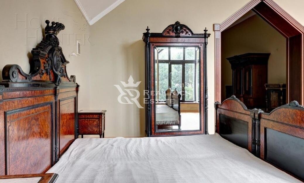 2-этажный коттедж 980 м² с отделкой