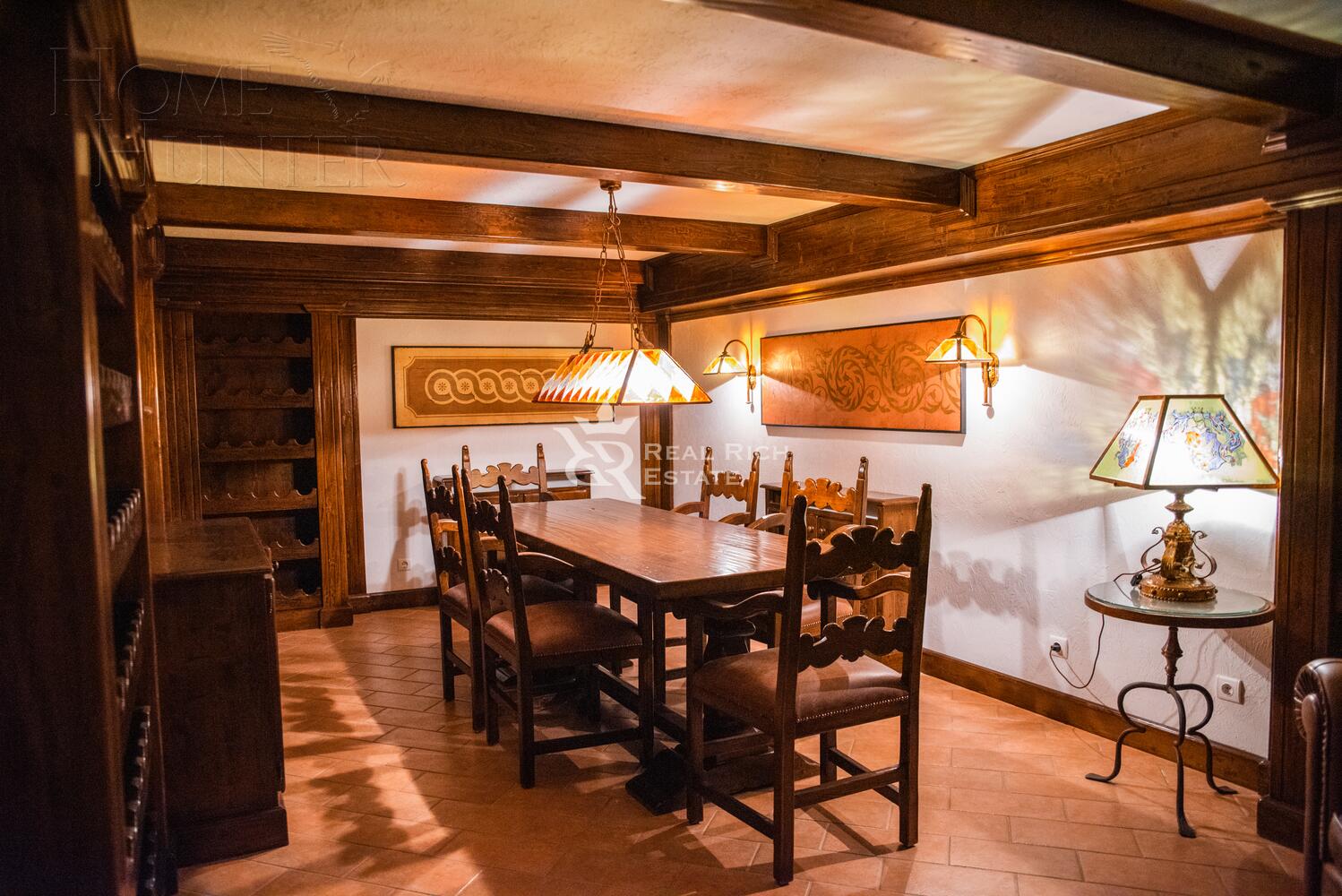 2-этажный коттедж 600 м² с отделкой