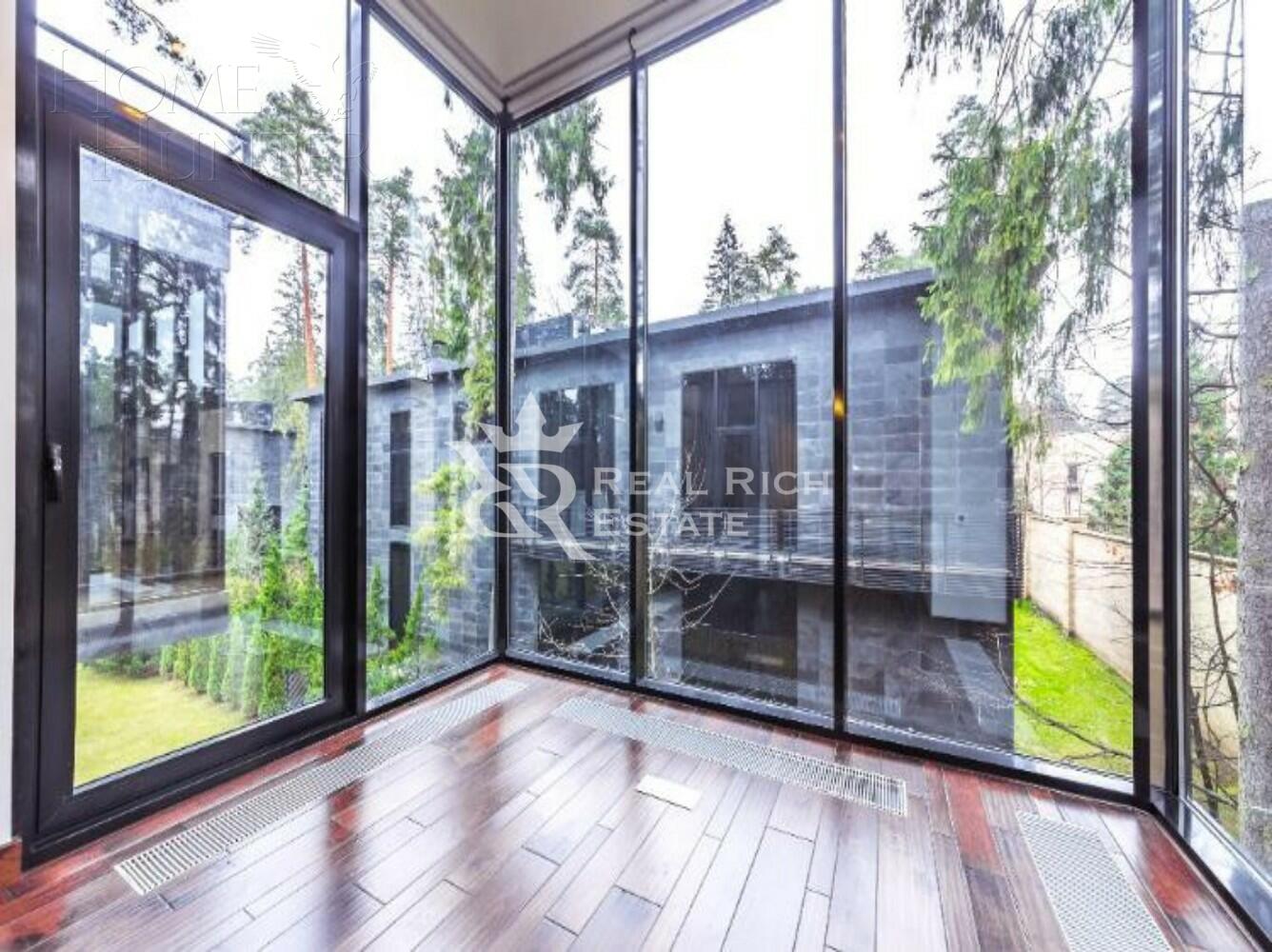 2-этажный коттедж 680 м² с отделкой