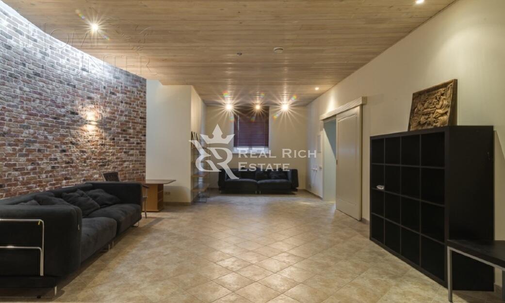 2-этажный коттедж 500 м² с отделкой