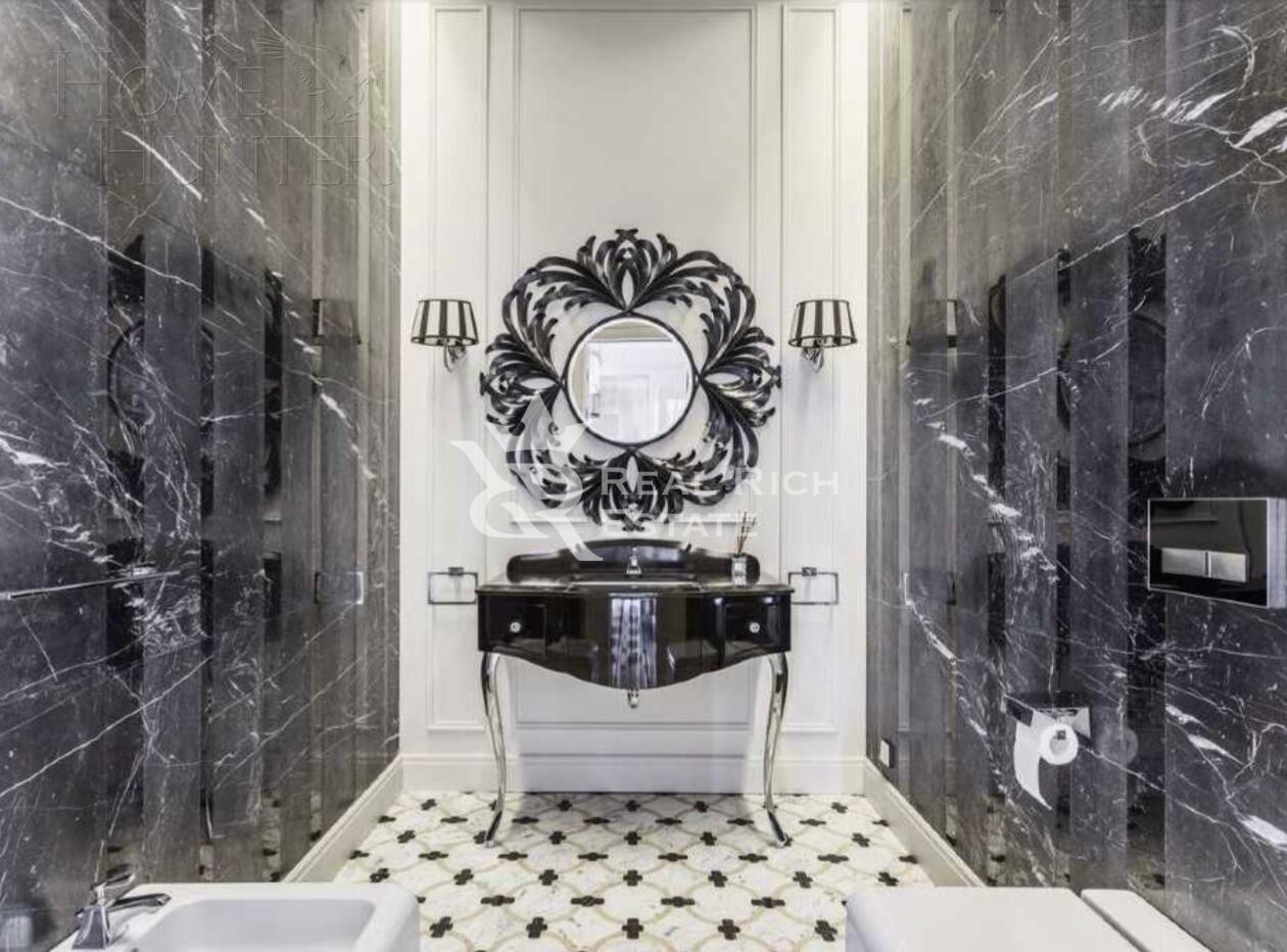 2-этажный коттедж 850 м² с отделкой