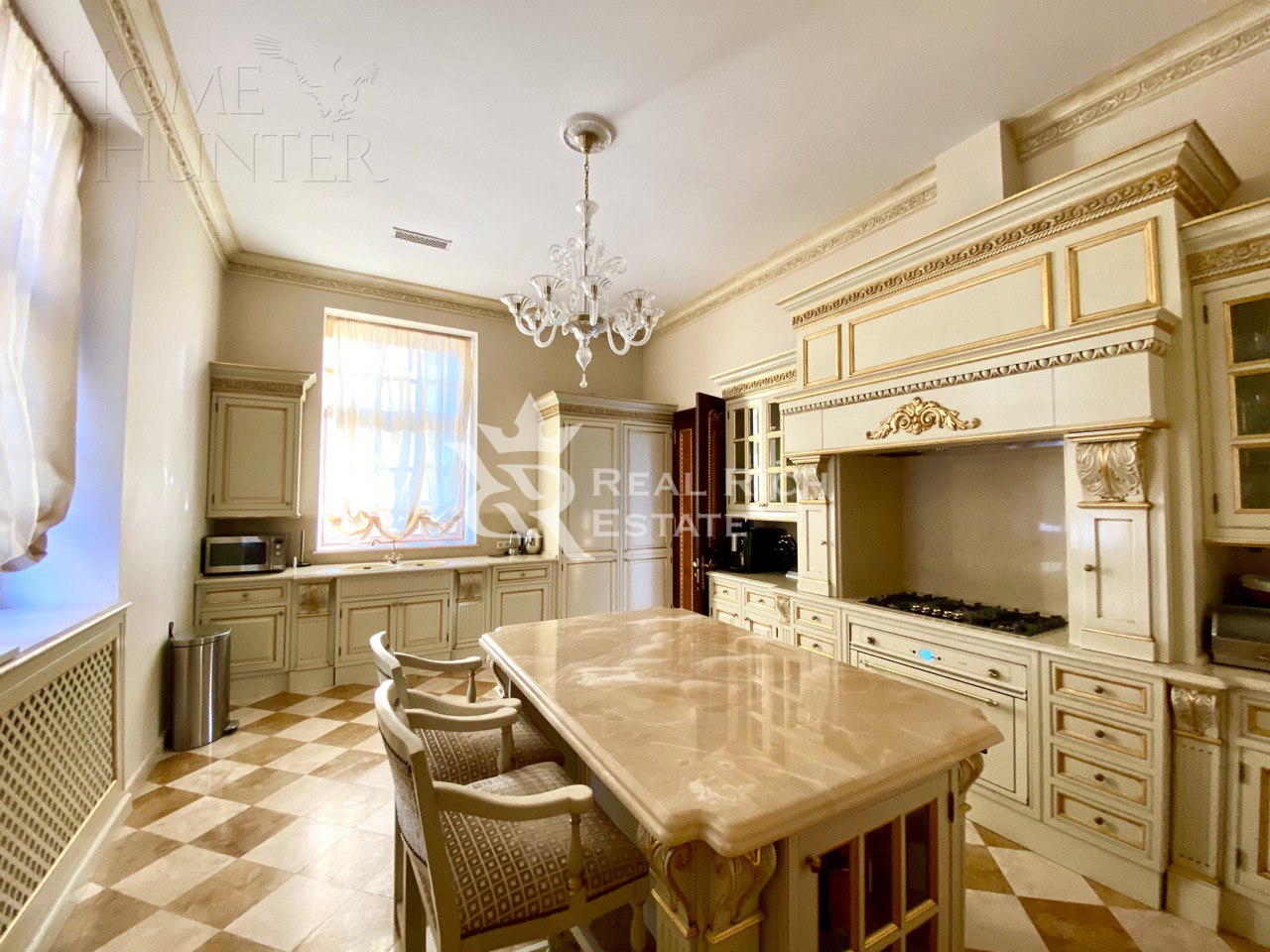 2-этажный коттедж 780 м² с отделкой