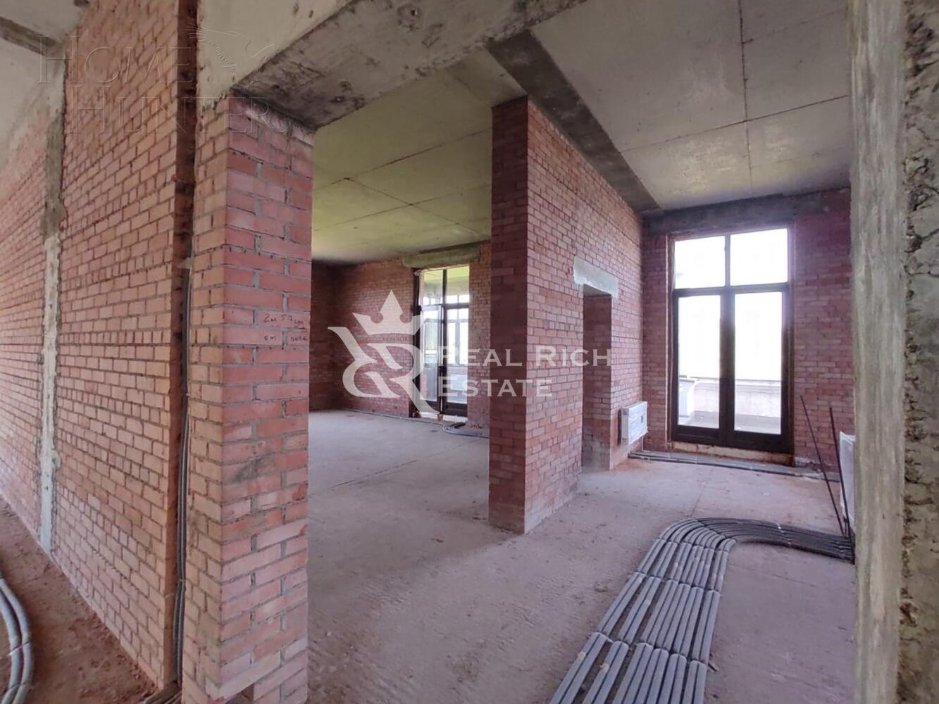 2-этажный коттедж 1 726 м² без отделки