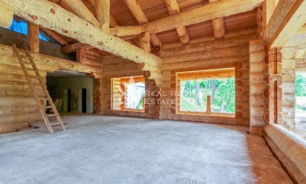 2-этажный коттедж 3 000 м² без отделки