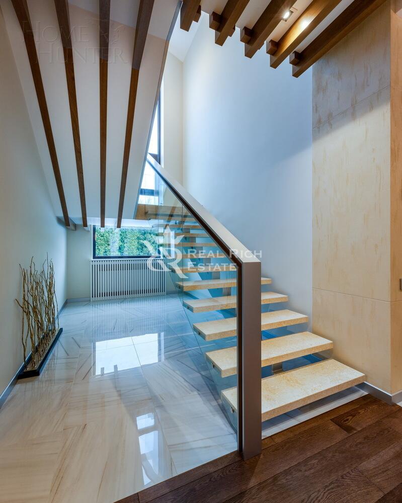 2-этажный коттедж 767 м² с отделкой