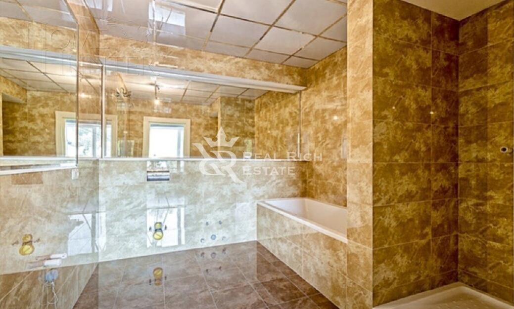 2-этажный таунхаус 338 м² с отделкой