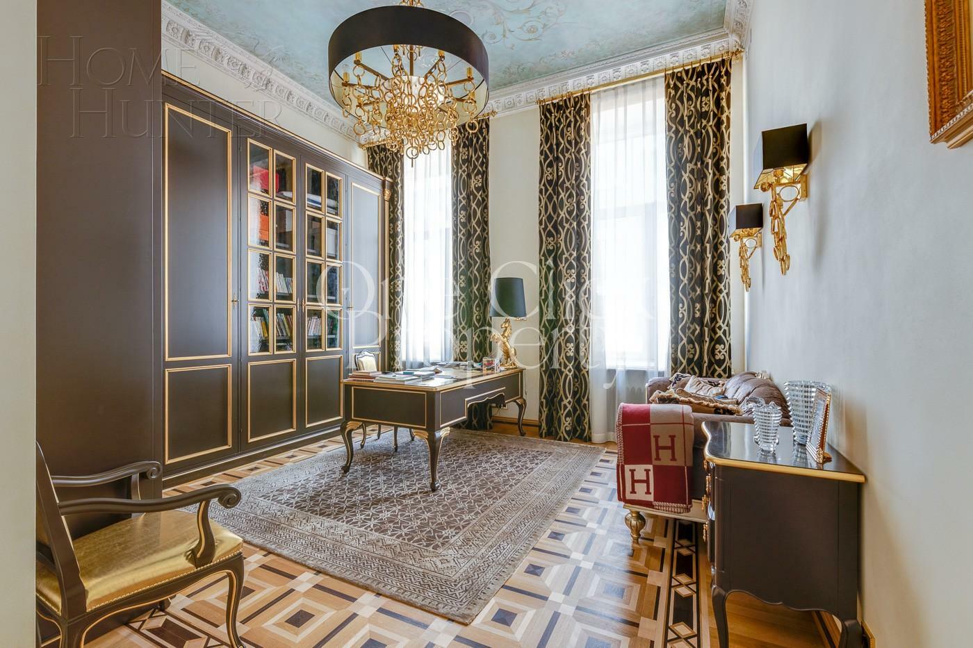 2-УРОВНЕВАЯ КВАРТИРА С ОТДЕЛКОЙ 318 М² НА 2 ЭТАЖЕ