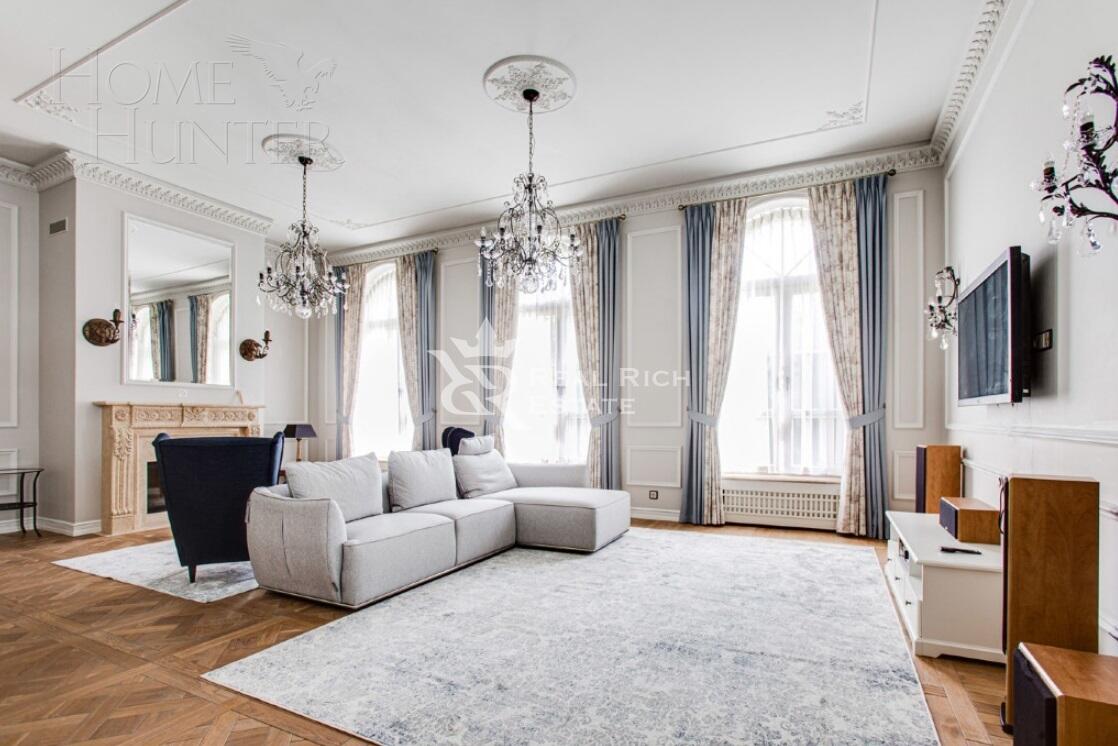 2-этажный коттедж 920 м² с отделкой