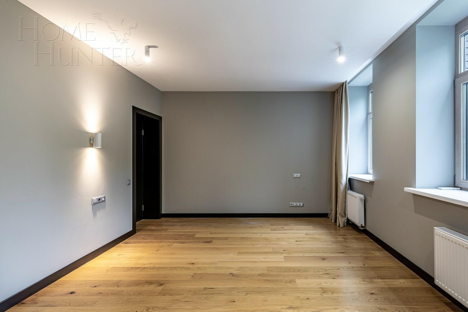 3-этажный коттедж 467 м² с отделкой