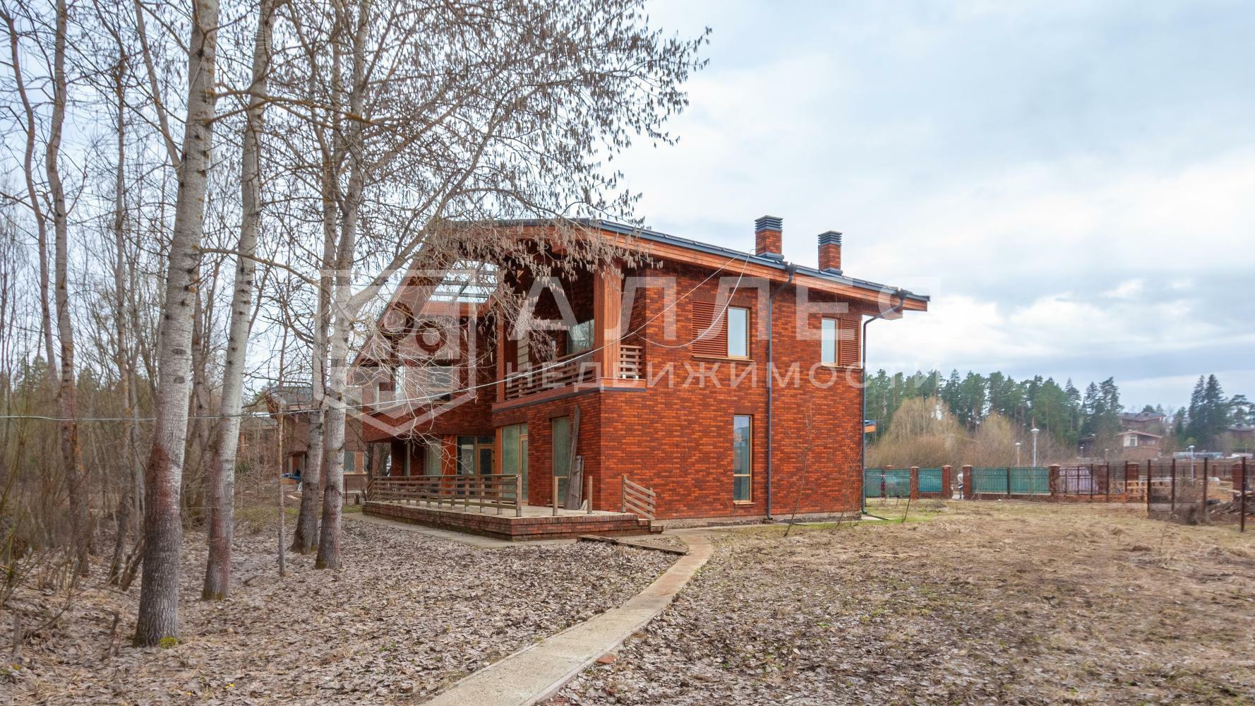 2-этажный коттедж 430 м² без отделки