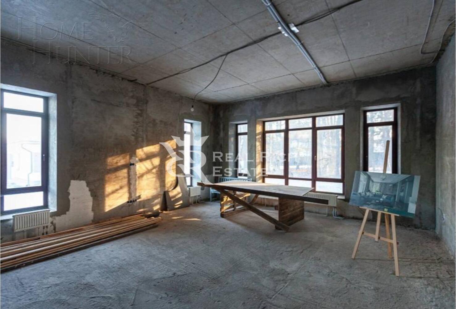 3-этажный коттедж 704 м² без отделки