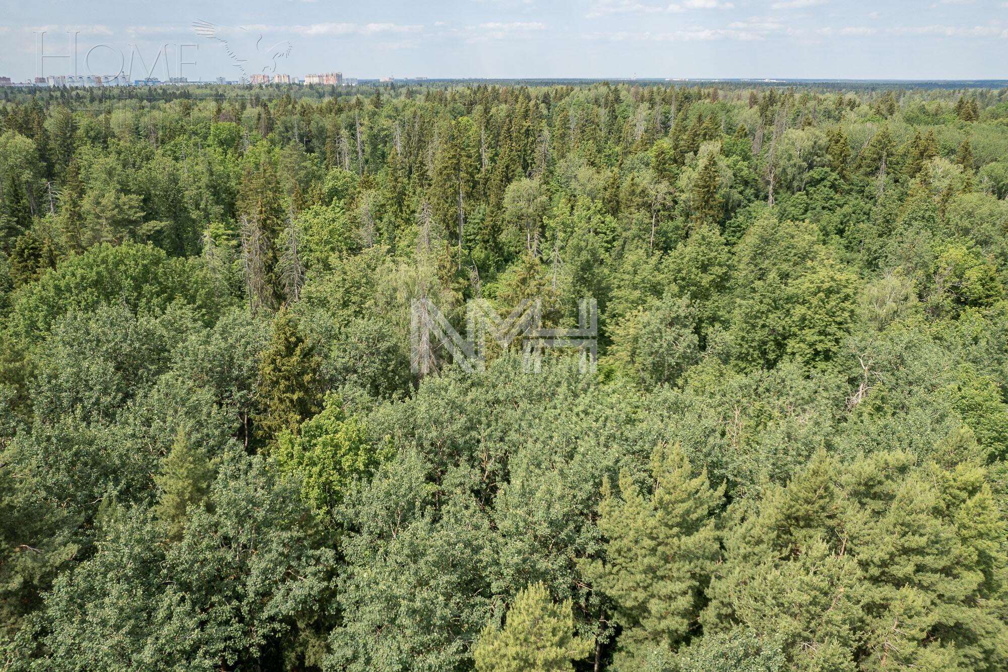 3-этажный коттедж 1 162 м² с отделкой