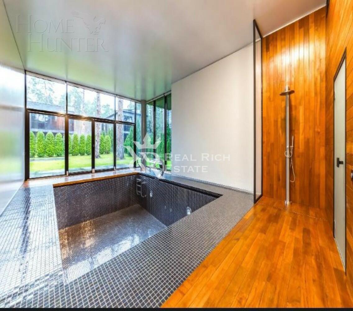 2-этажный коттедж 680 м² с отделкой