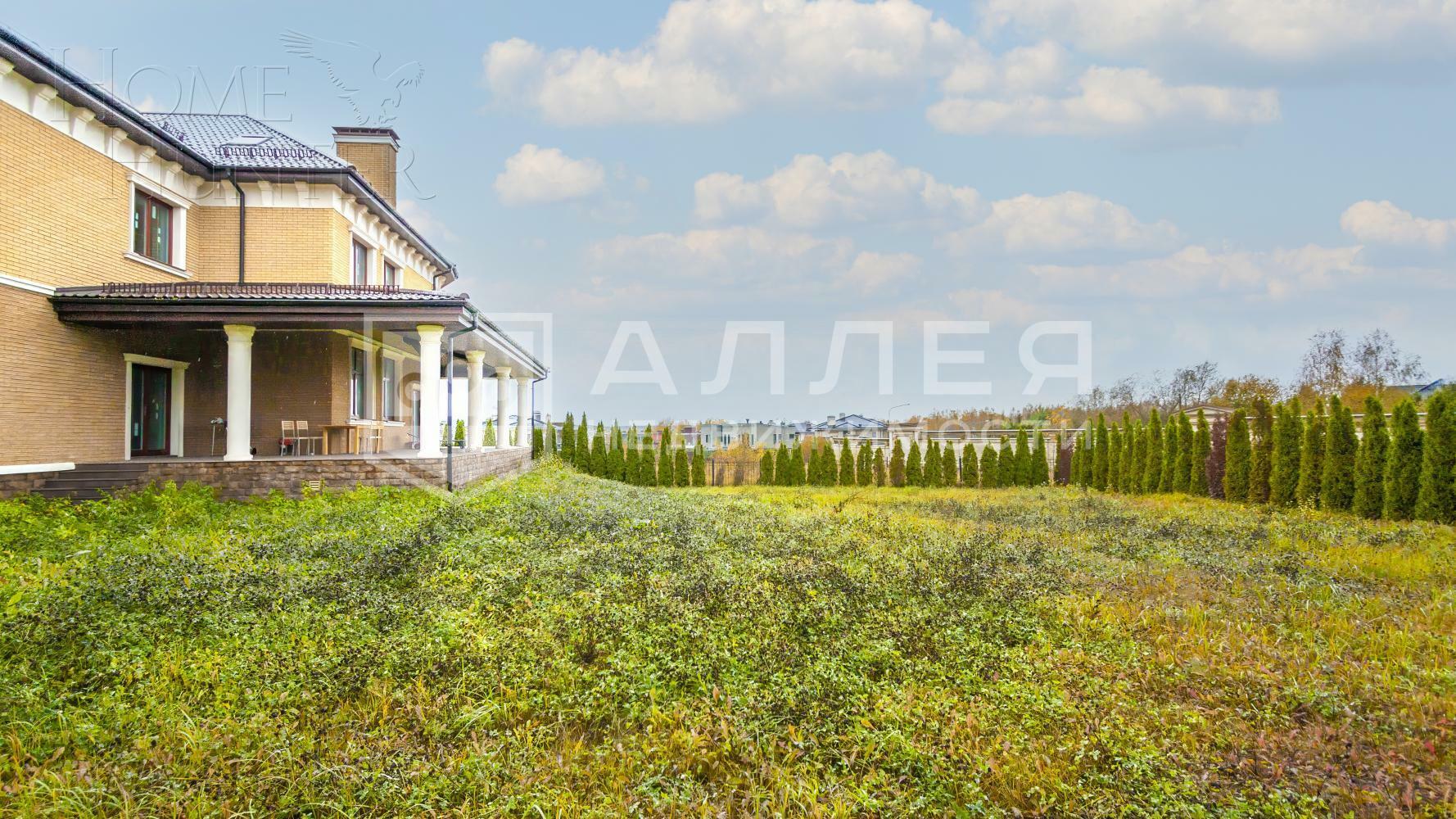 3-этажный коттедж 680 м² без отделки