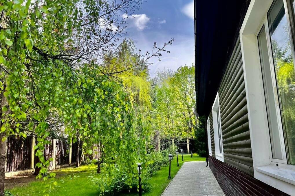 2-этажный коттедж 500 м² с отделкой