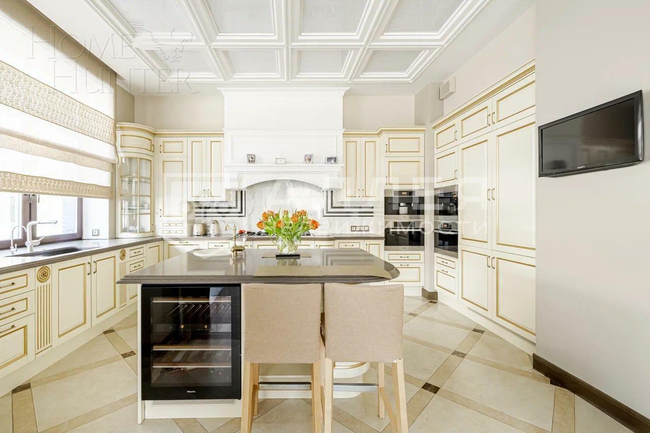 2-этажный коттедж 535 м² с отделкой