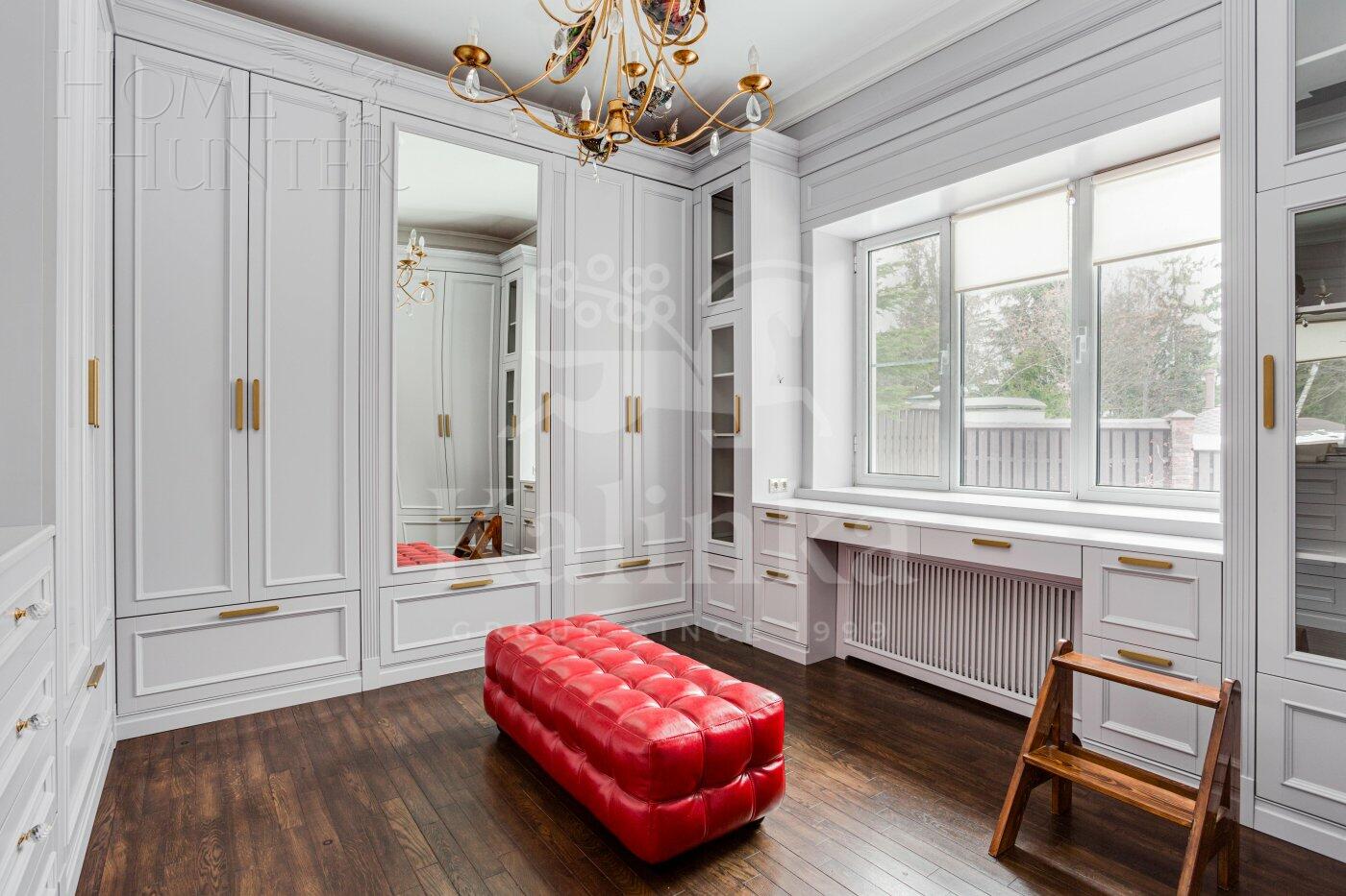 2-этажный коттедж 500 м² с отделкой