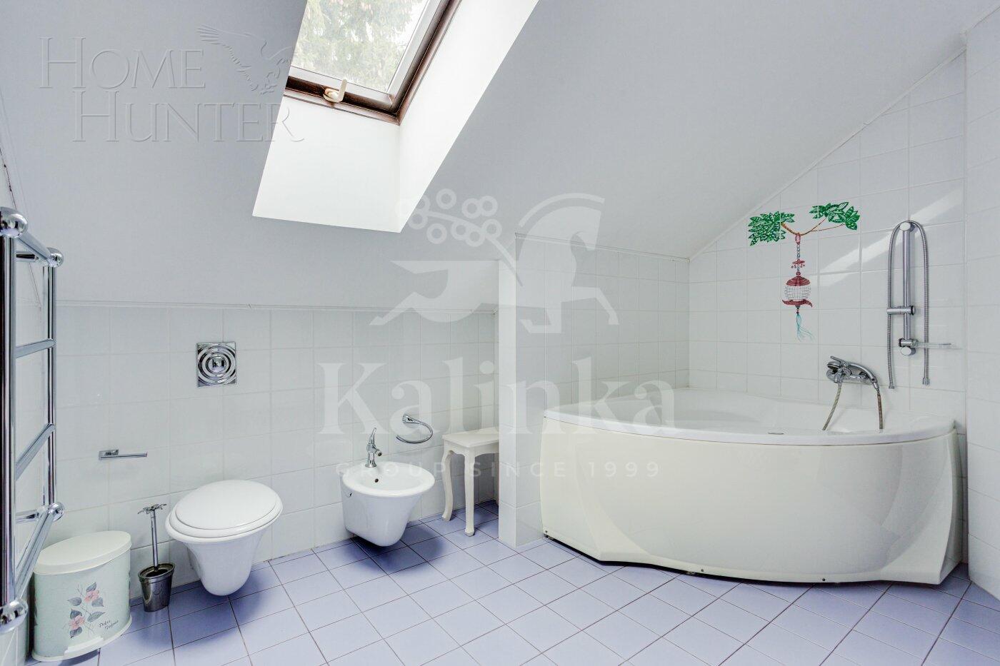 2-этажный коттедж 500 м² с отделкой