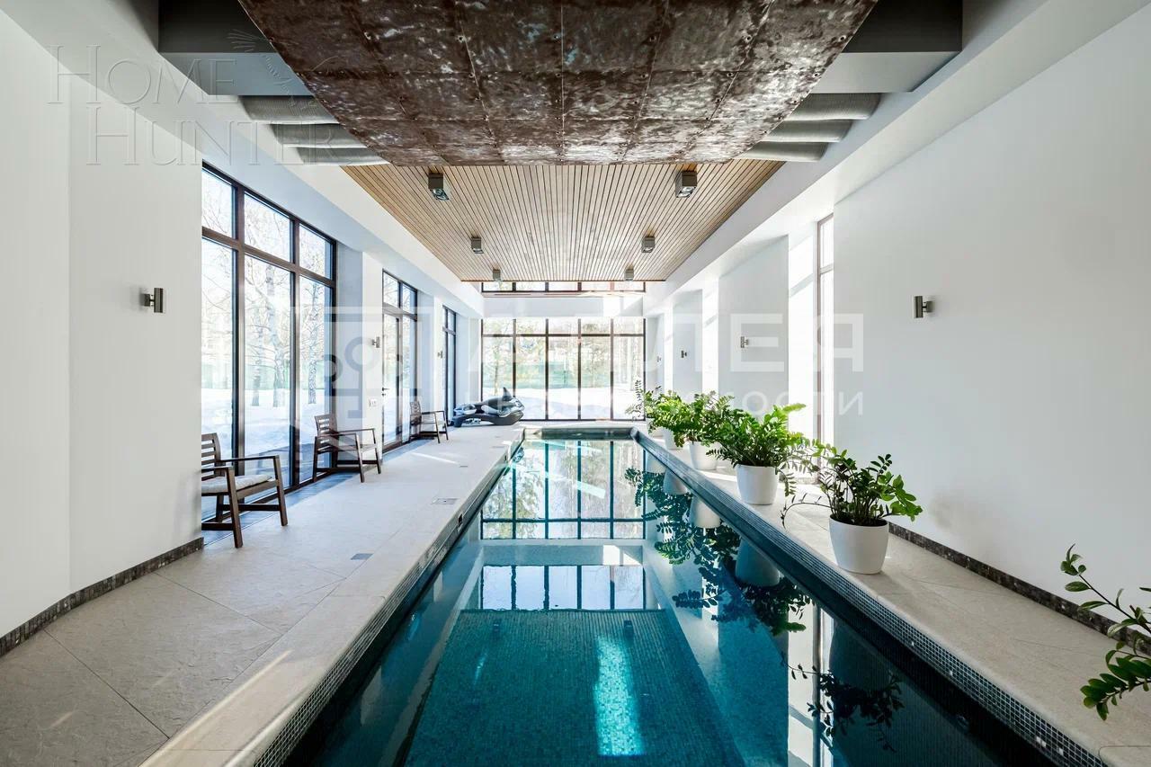 2-этажный коттедж 535 м² с отделкой