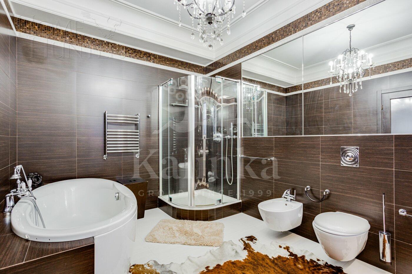 2-этажный коттедж 500 м² с отделкой