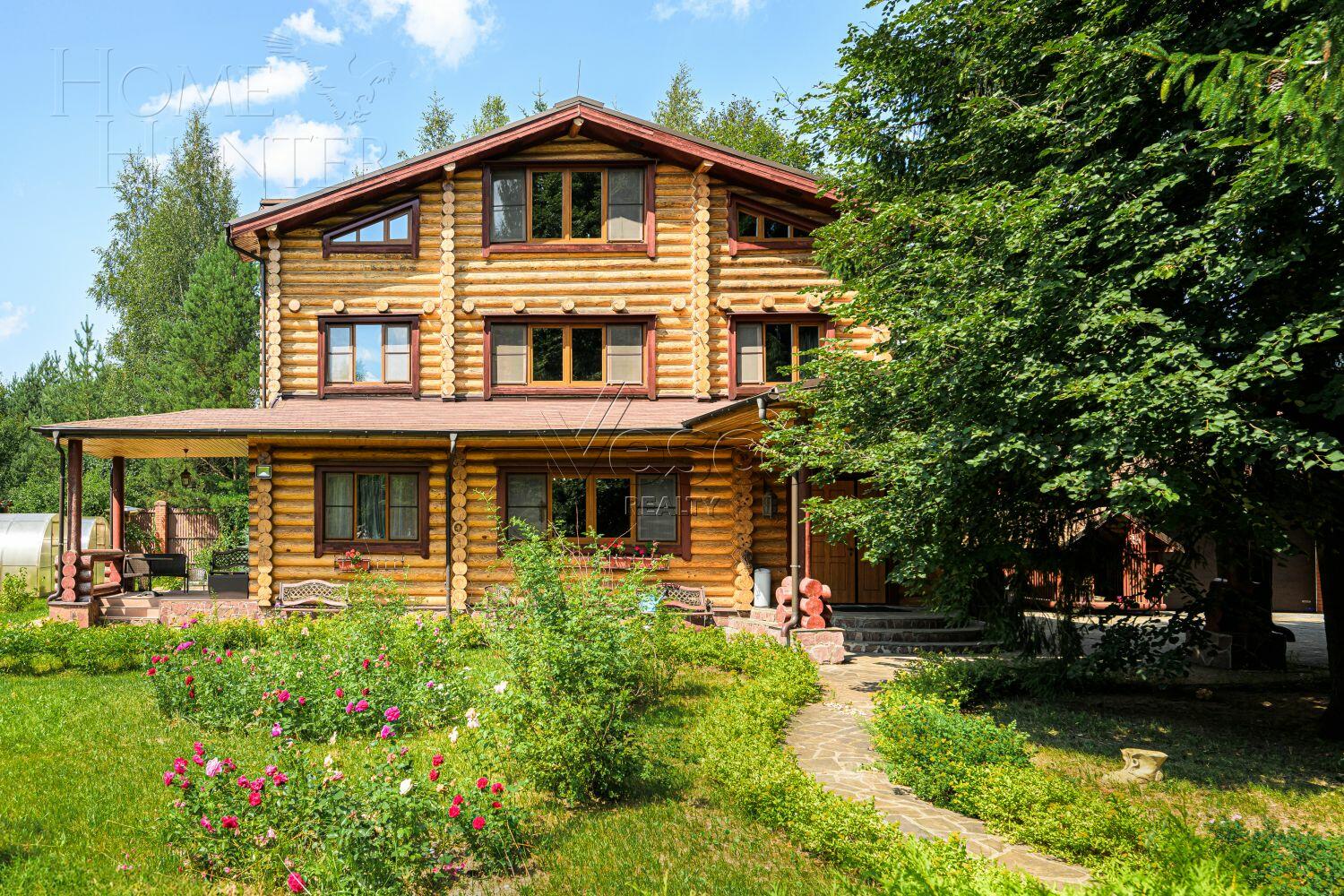 3-этажный коттедж 550 м² с отделкой