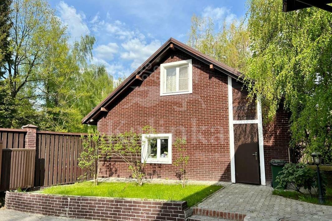 2-этажный коттедж 500 м² с отделкой