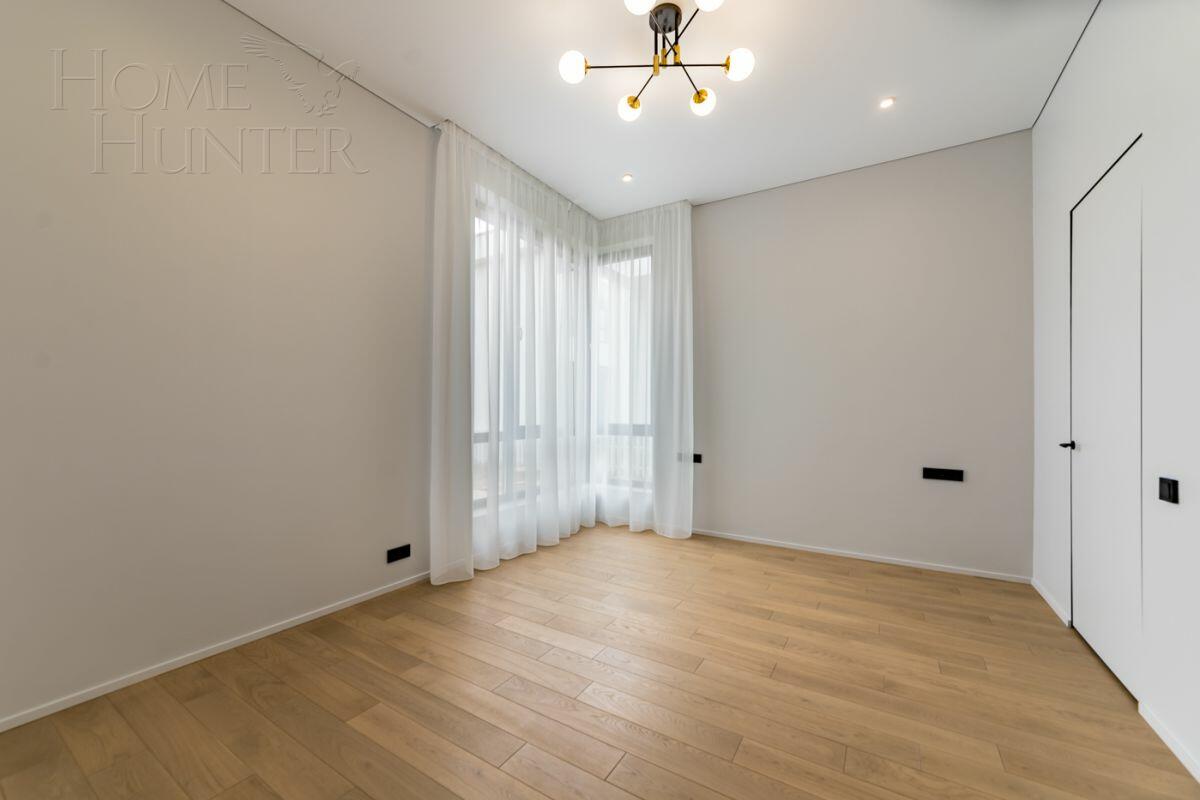 2-этажный коттедж 261 м² с отделкой