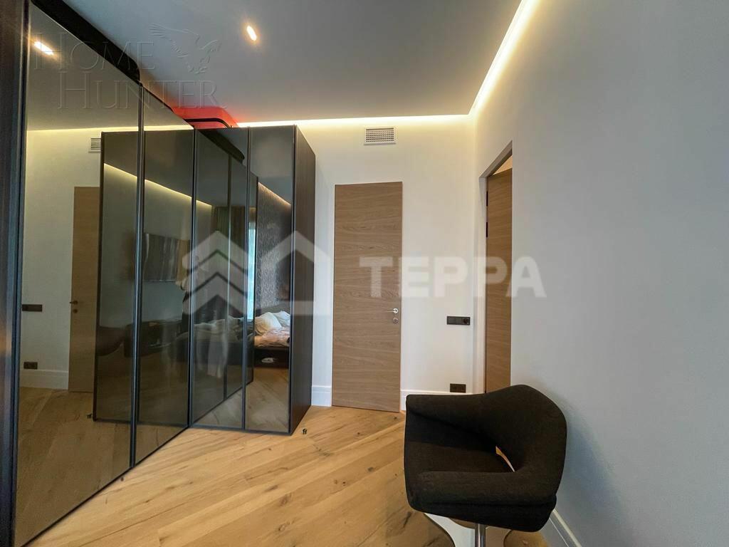 3-КОМН. КВАРТИРА С ОТДЕЛКОЙ 82.3 М² НА 27 ЭТАЖЕ