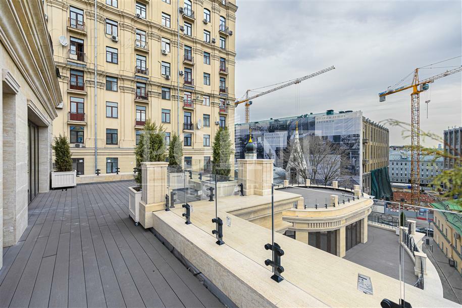 7-КОМН. ПЕНТХАУС БЕЗ ОТДЕЛКИ 392.1 М² НА 5 ЭТАЖЕ