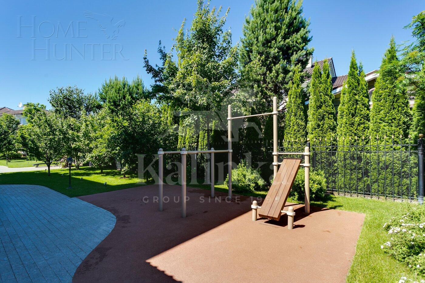 2-этажный коттедж 613 м² с отделкой