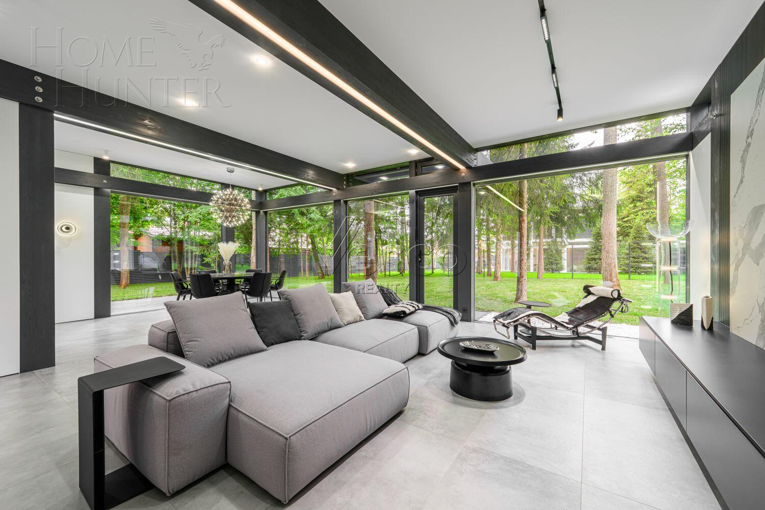 2-этажный коттедж 294 м² с отделкой