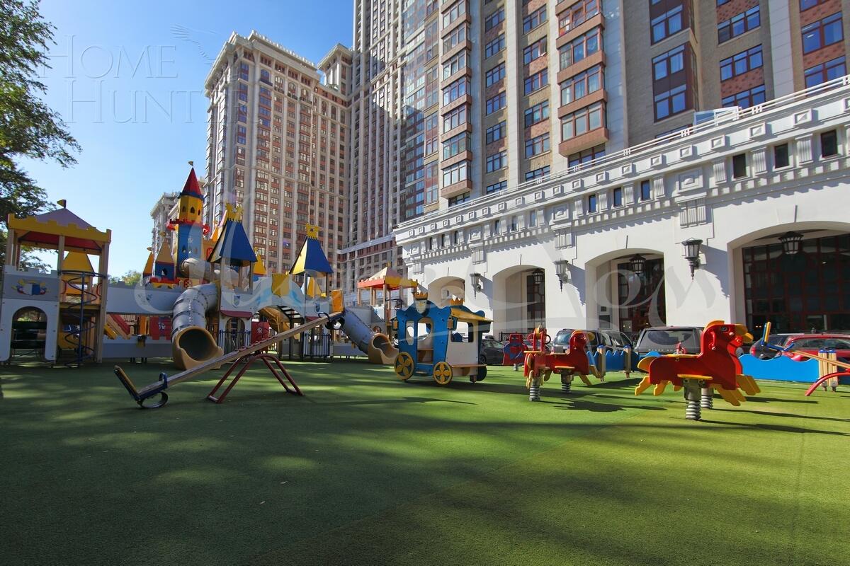 4-КОМН. КВАРТИРА С ОТДЕЛКОЙ 214 М² НА 4 ЭТАЖЕ