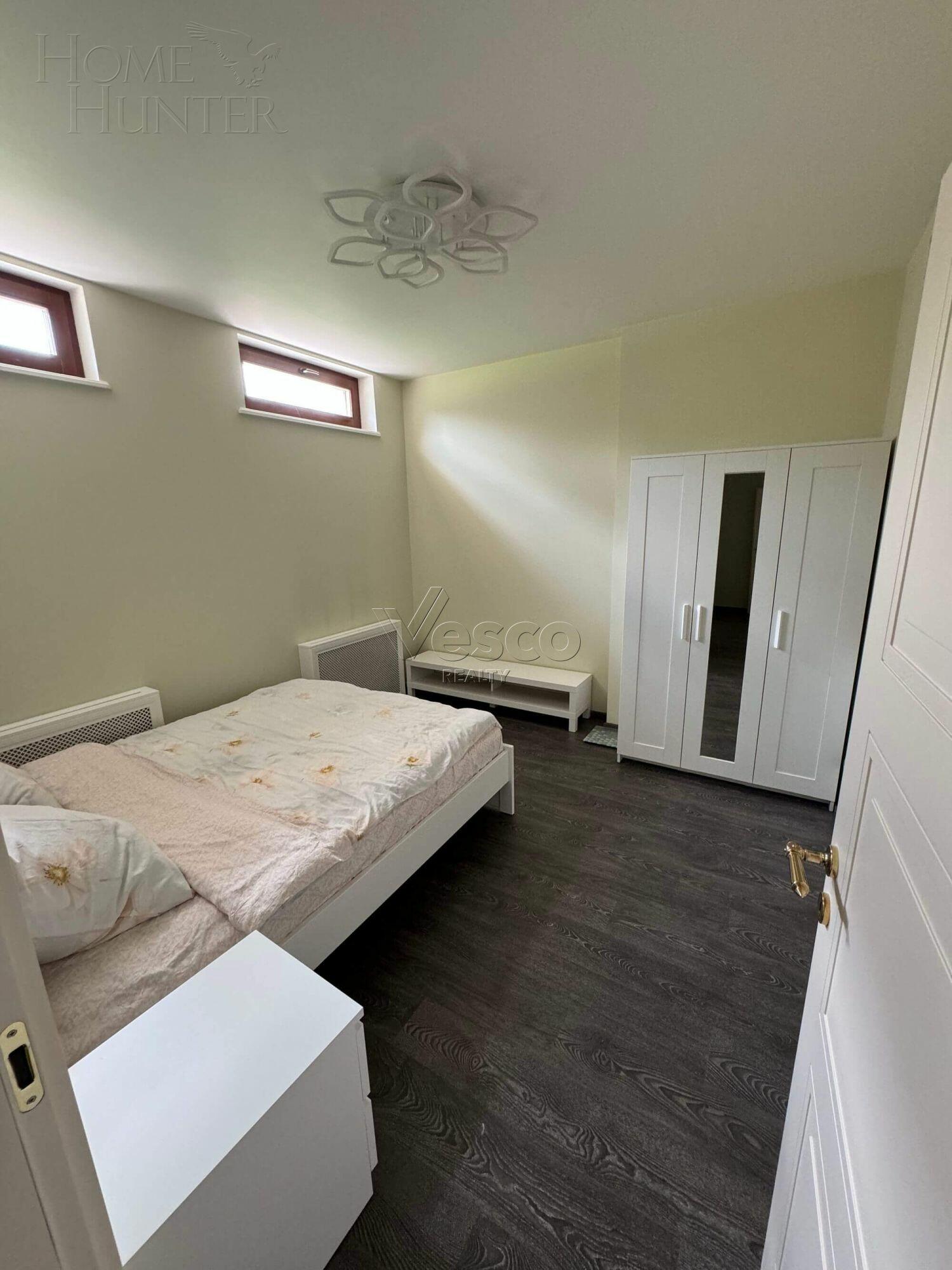 2-этажный коттедж 400 м² с отделкой