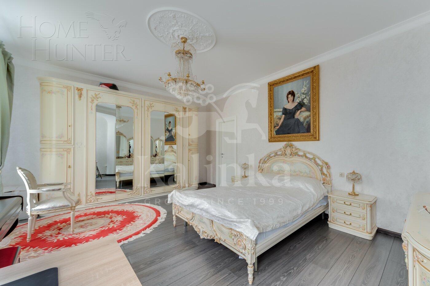 4-КОМН. КВАРТИРА С ОТДЕЛКОЙ 130 М² НА 4 ЭТАЖЕ