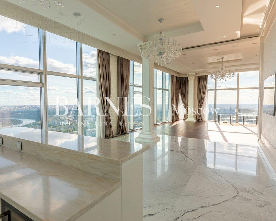 3-КОМН. АПАРТАМЕНТЫ С ОТДЕЛКОЙ 269 М² НА 69 ЭТАЖЕ